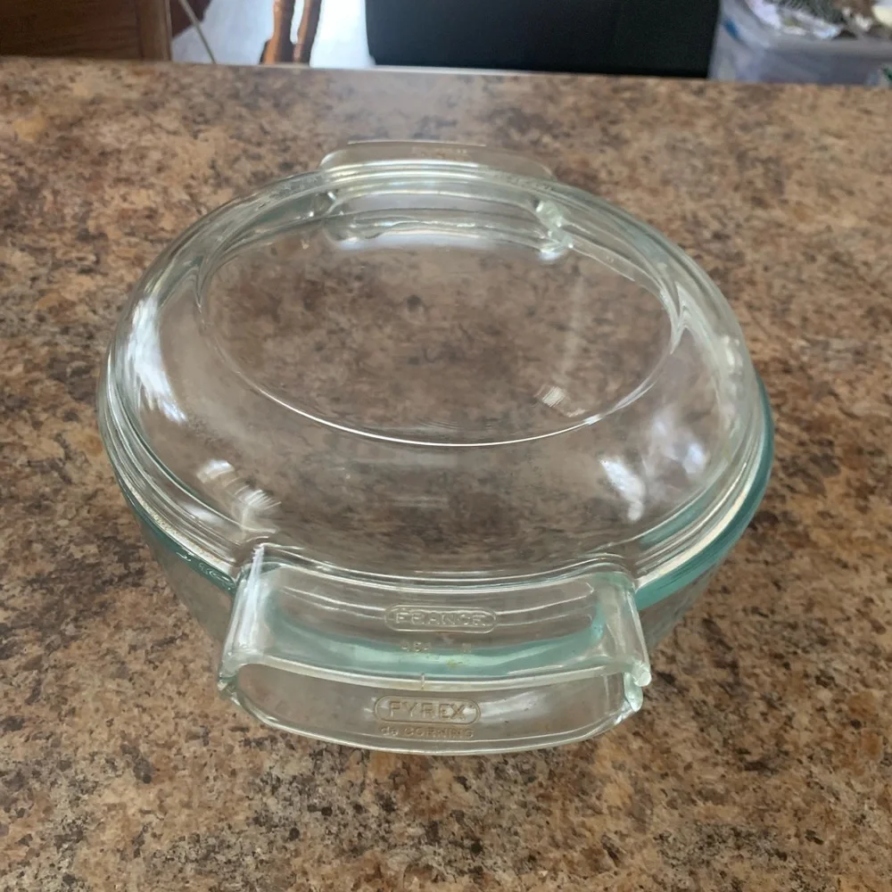Vintage Pyrex Clear Glass Casserole Dish, Bowl 1.5 Quart With Lid